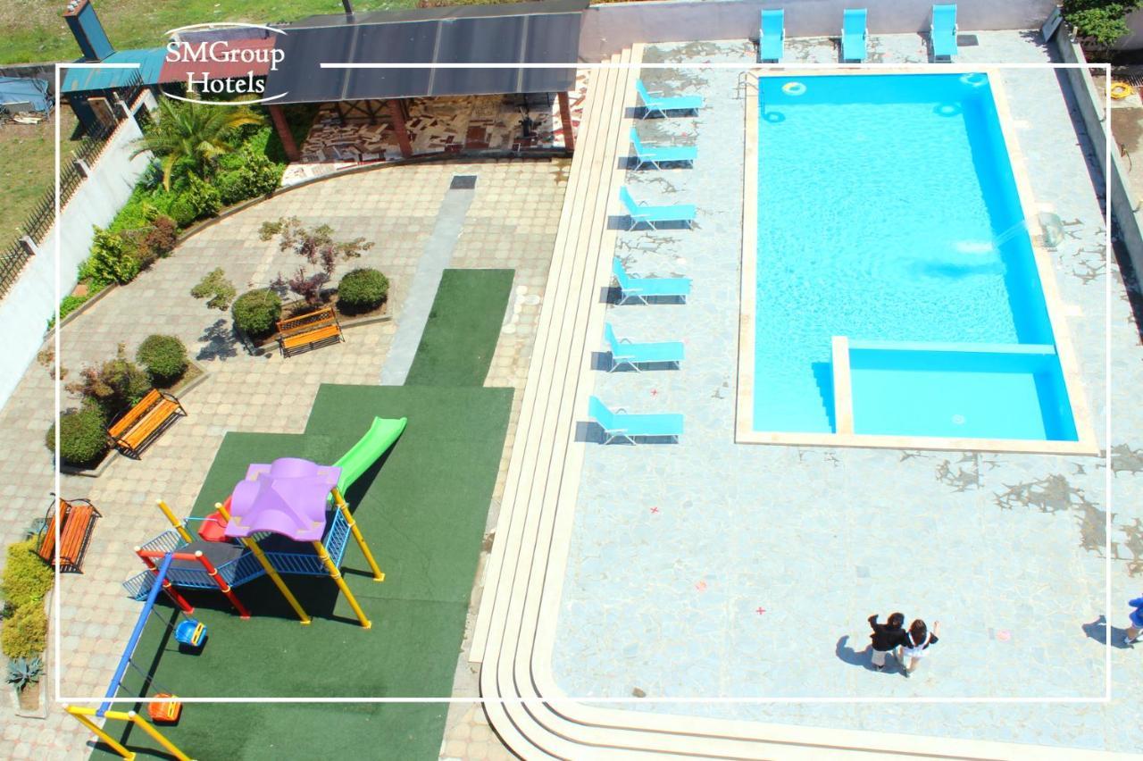 Samni Hotel อูเรคี ภายนอก รูปภาพ
