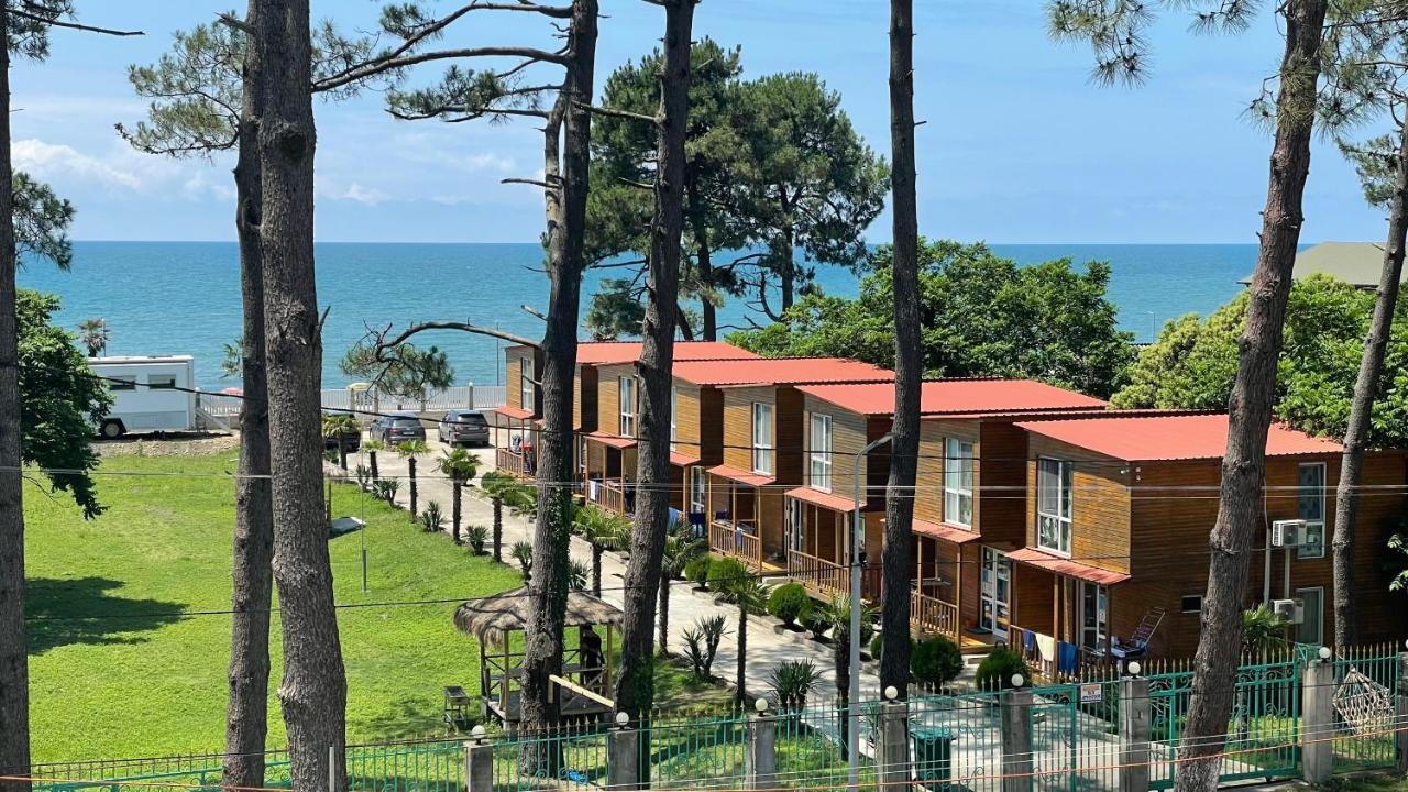 Samni Hotel อูเรคี ภายนอก รูปภาพ